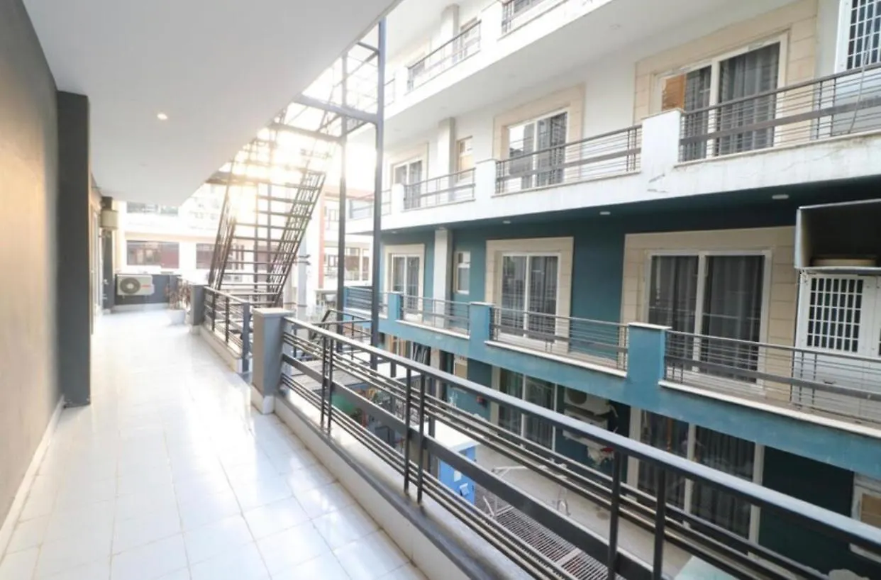 Azure Hotels And Suites Near Medanta Hospital Medicity Sector 47,Sohna Road Gurgaon 3*,  India